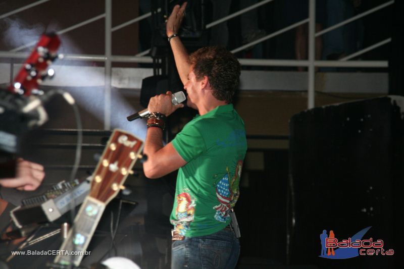 Balada: Show de Eduardo Costa na Via Stadium em Taguatinga - DF