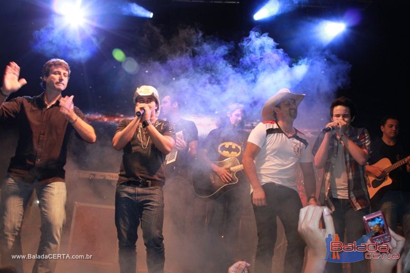 Balada: Fotos de sexta na Via Stadium em Taguatinga - DF