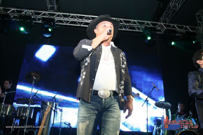 Balada: Show de Rio Negro & Solimes na Via Stadium em Taguatinga - DF