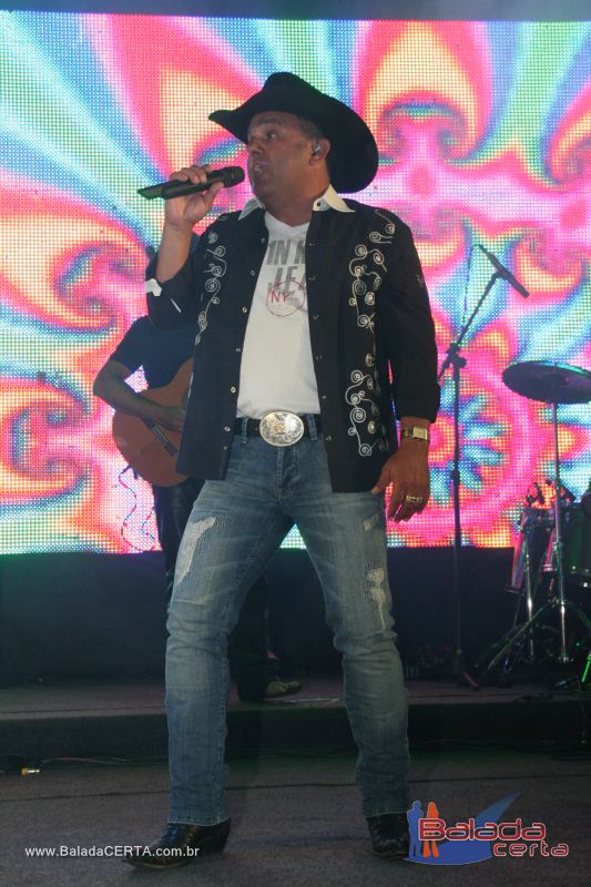 Balada: Show de Rio Negro & Solimes na Via Stadium em Taguatinga - DF