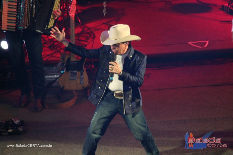Balada: Show de Rio Negro & Solimes na Via Stadium em Taguatinga - DF