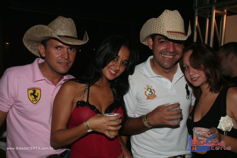 Balada: Show de Pedro Paulo & Matheus na Via Stadium em Taguatinga - DF
