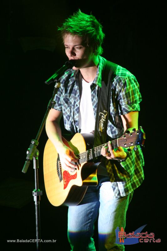 Balada: Show de Michel Tel na Via Stadium em Taguatinga - DF