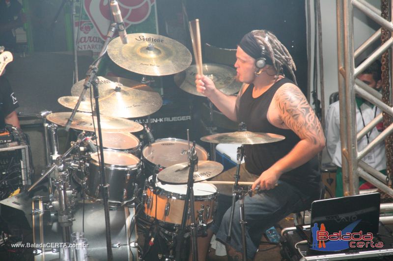 Balada: Show de Michel Tel na Via Stadium em Taguatinga - DF