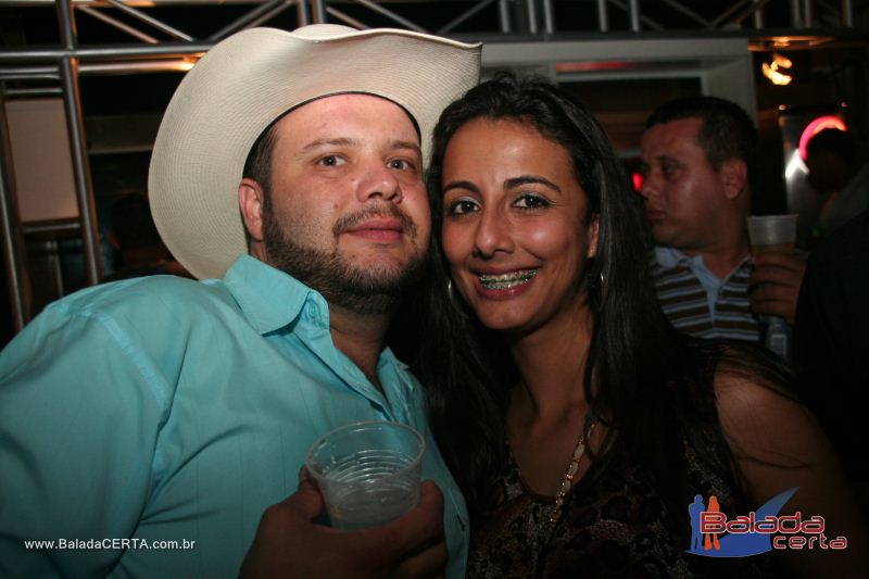 Balada: Show de Michel Tel na Via Stadium em Taguatinga - DF