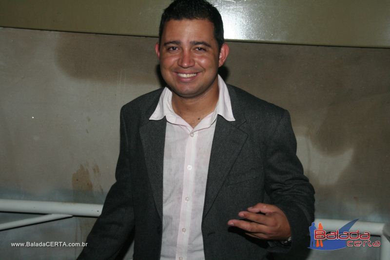 Balada: Show de Michel Tel na Via Stadium em Taguatinga - DF