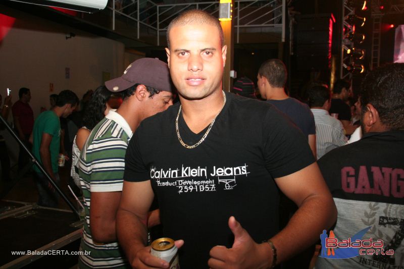 Balada: Show de Michel Tel na Via Stadium em Taguatinga - DF