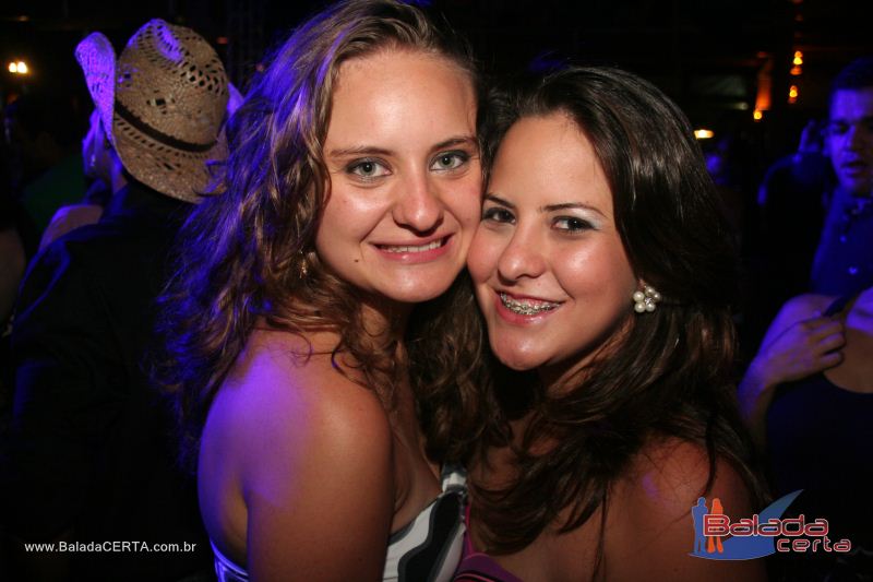 Balada: Show de Michel Tel na Via Stadium em Taguatinga - DF