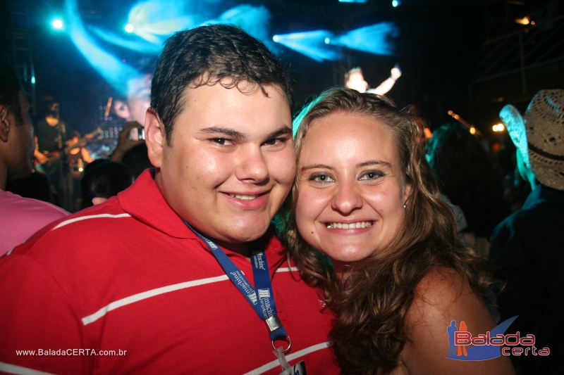 Balada: Show de Michel Tel na Via Stadium em Taguatinga - DF