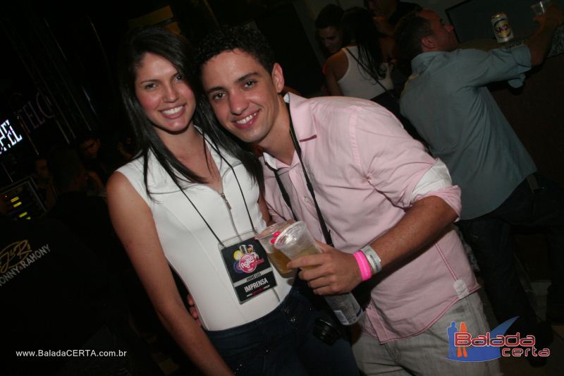 Balada: Show de Michel Tel na Via Stadium em Taguatinga - DF