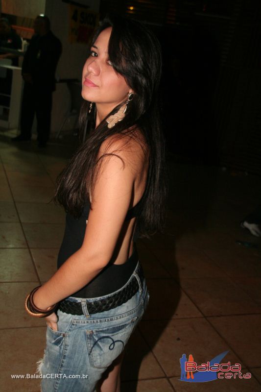 Balada: Show de Michel Tel na Via Stadium em Taguatinga - DF