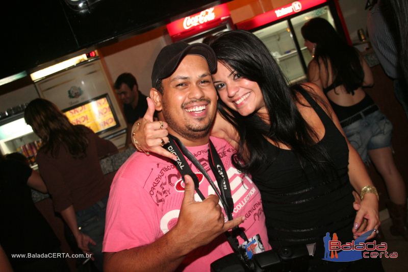 Balada: Show de Michel Tel na Via Stadium em Taguatinga - DF