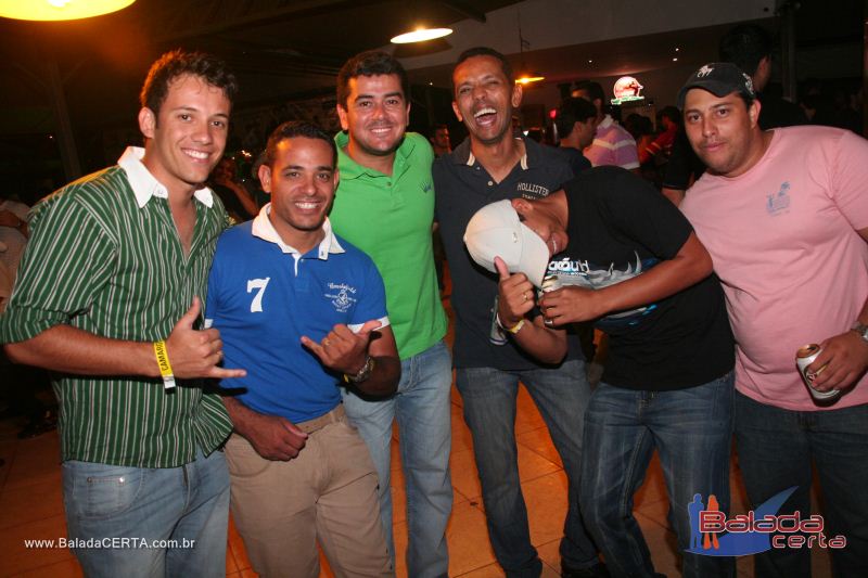 Balada: Show de Michel Tel na Via Stadium em Taguatinga - DF