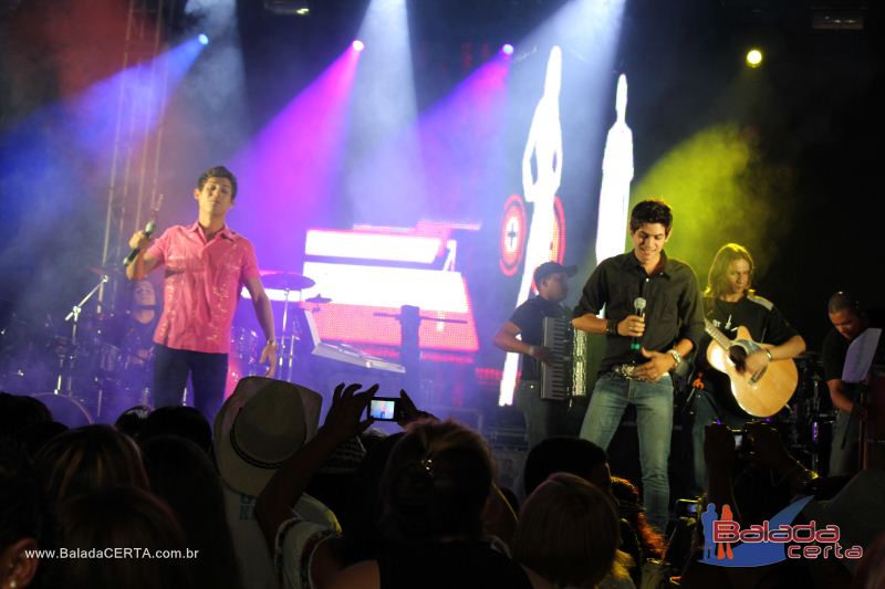 Balada: Show de Leo Magalhes na Via Stadium em Taguatinga - DF