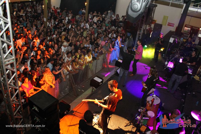 Balada: Show de Leo Magalhes na Via Stadium em Taguatinga - DF