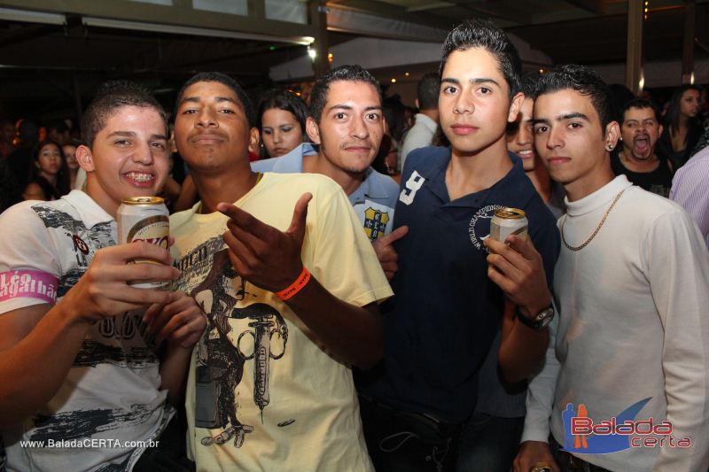 Balada: Show de Leo Magalhes na Via Stadium em Taguatinga - DF