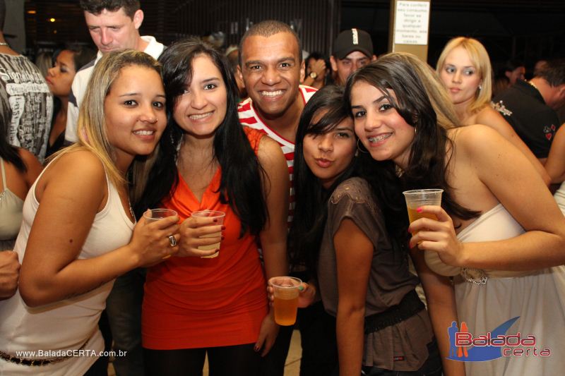 Balada: Show de Leo Magalhes na Via Stadium em Taguatinga - DF