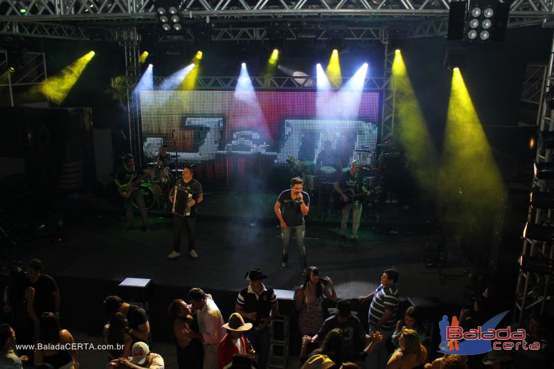 Balada: Fotos de sabado na Via Stadium em Taguatinga - DF