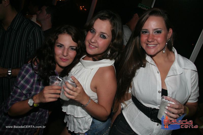 Balada: Show de Z Henrique & Gabriel na Via Stadium em Taguatinga - DF