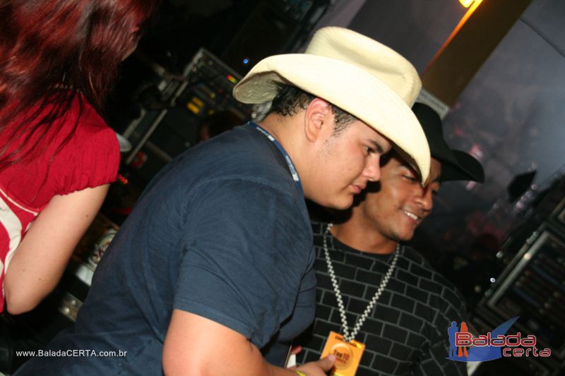 Balada: Show de Z Henrique & Gabriel na Via Stadium em Taguatinga - DF