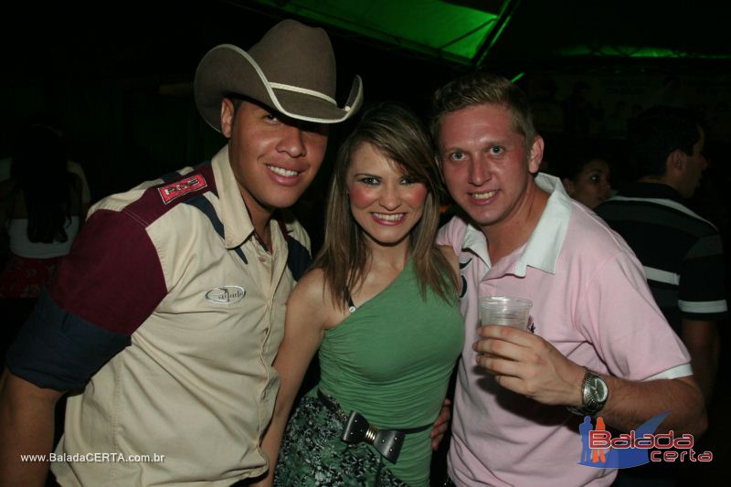 Balada: Show de Z Henrique & Gabriel na Via Stadium em Taguatinga - DF