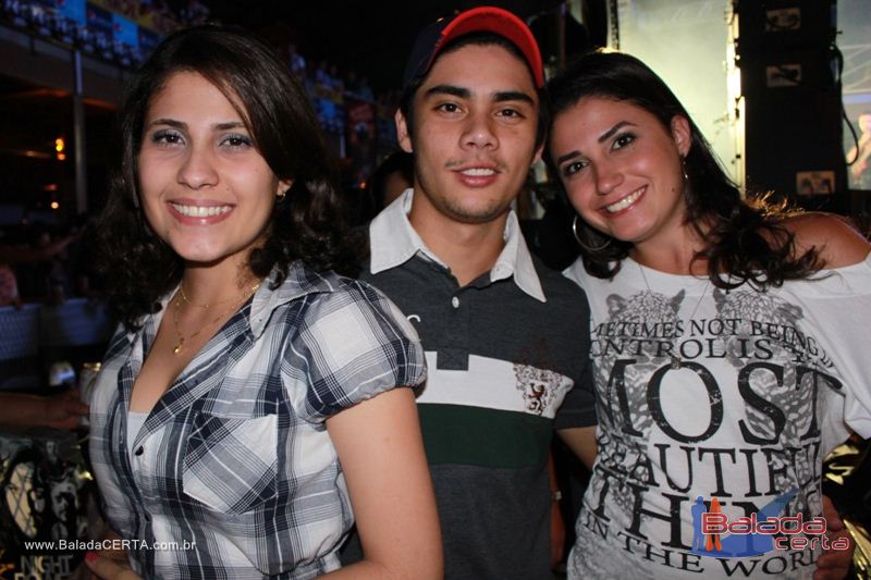 Balada: Fotos de quinta na Via Stadium em Taguatinga - DF