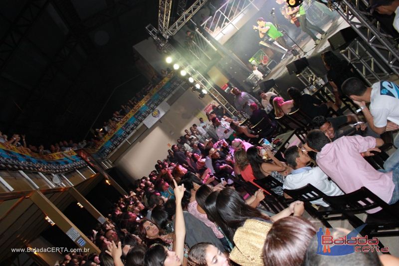 Balada: Fotos de quinta na Via Stadium em Taguatinga - DF