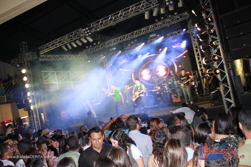 Balada: Fotos de quinta na Via Stadium em Taguatinga - DF