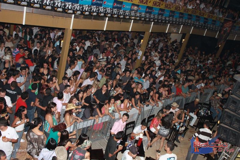 Balada: Fotos de quinta na Via Stadium em Taguatinga - DF