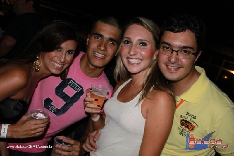 Balada: Fotos de quinta na Via Stadium em Taguatinga - DF