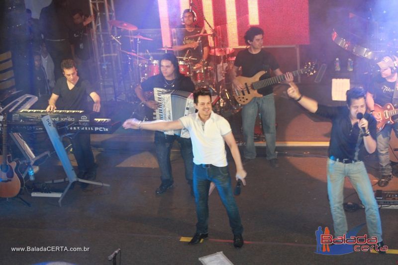 Balada: Fotos de quinta na Via Stadium em Taguatinga - DF