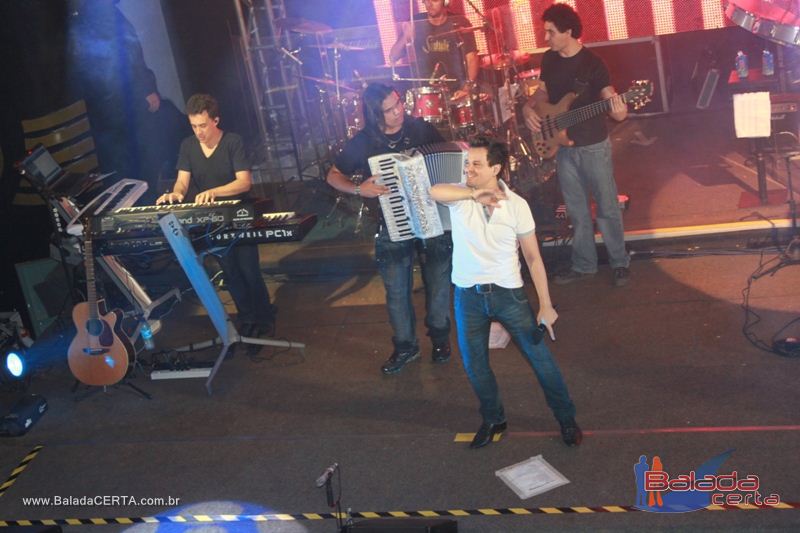 Balada: Fotos de quinta na Via Stadium em Taguatinga - DF