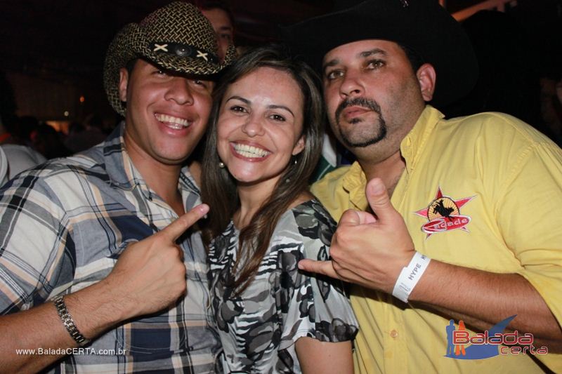 Balada: Fotos de quinta na Via Stadium em Taguatinga - DF