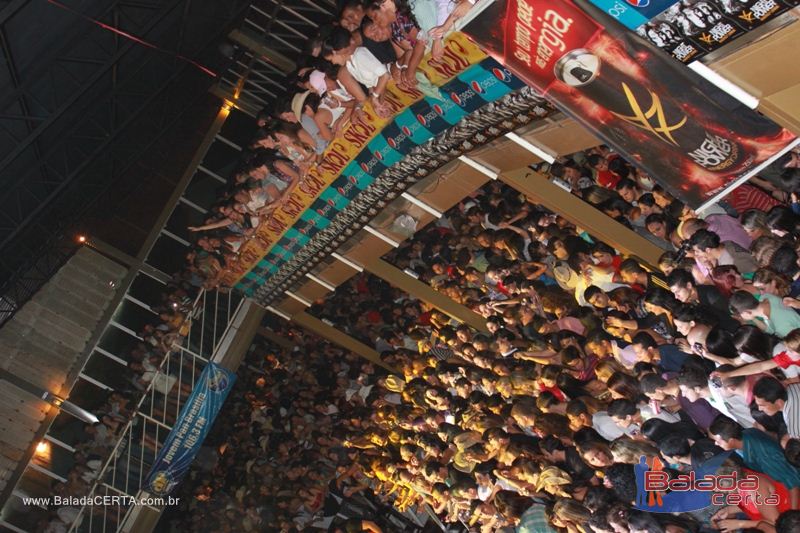 Balada: Fotos de quinta na Via Stadium em Taguatinga - DF