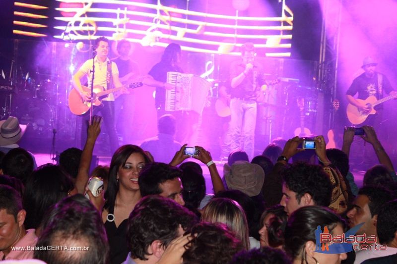 Balada: Fotos de quinta na Via Stadium em Taguatinga - DF