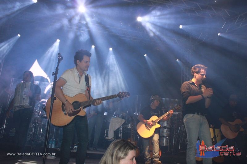 Balada: Fotos de quinta na Via Stadium em Taguatinga - DF