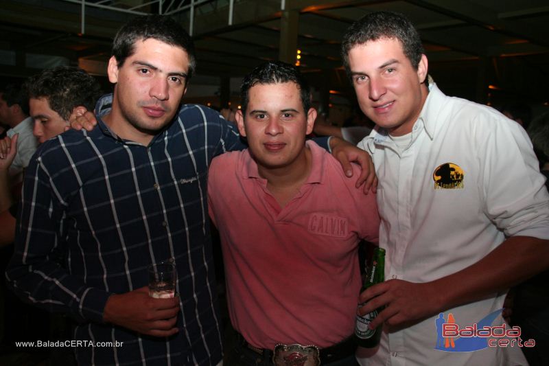Balada: Fotos de quinta na Via Stadium em Taguatinga - DF