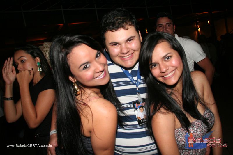 Balada: Fotos de quinta na Via Stadium em Taguatinga - DF