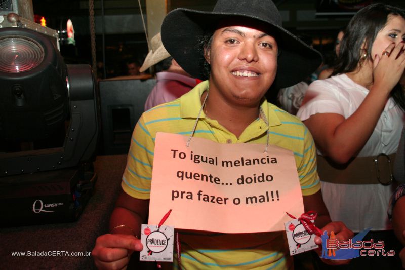 Balada: Fotos de Sexta na Via Stadium em Taguatinga - DF