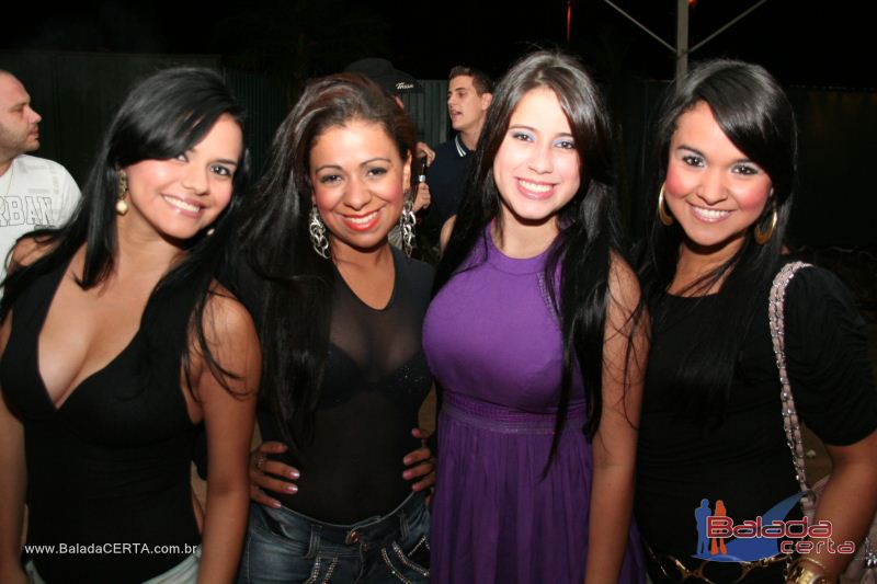 Balada: Fotos de quinta na Via Stadium em Taguatinga - DF