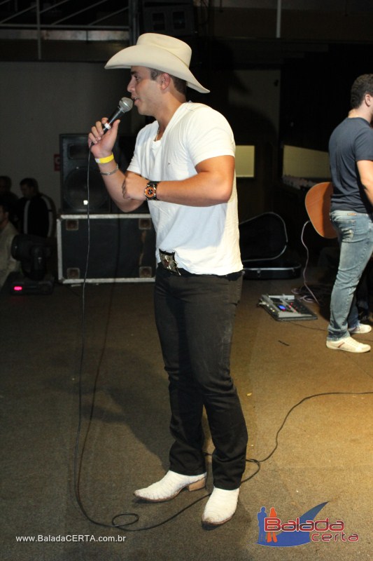 Balada: Fotos de quinta na Via Stadium em Taguatinga - DF