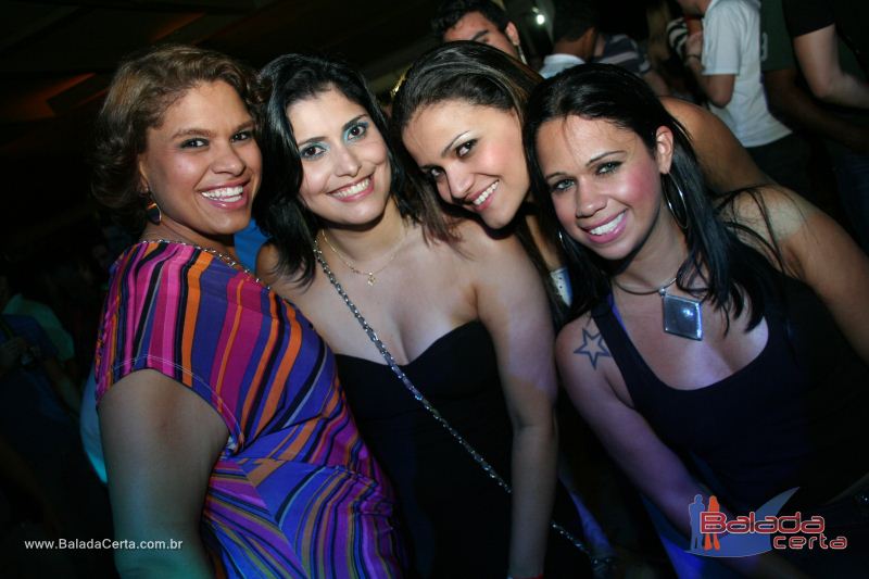 Balada: Fotos de quinta na Via Stadium em Taguatinga - DF