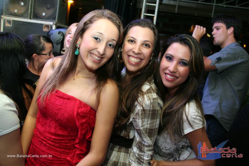 Balada: Fotos de quinta na Via Stadium em Taguatinga - DF