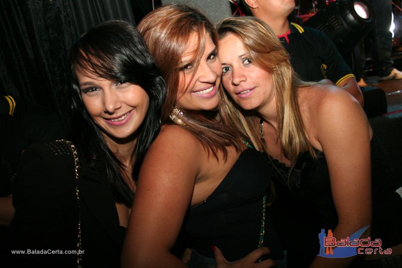 Balada: Fotos de quinta na Via Stadium em Taguatinga - DF