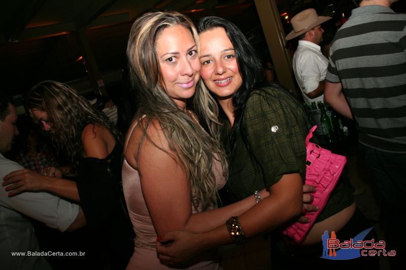 Balada: Fotos de quinta na Via Stadium em Taguatinga - DF