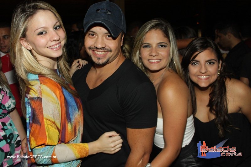Balada: Show de Marcos & Belutti na Via Stadium em Taguatinga - DF