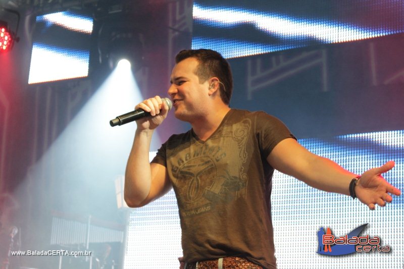 Balada: Show de Marcos & Belutti na Via Stadium em Taguatinga - DF