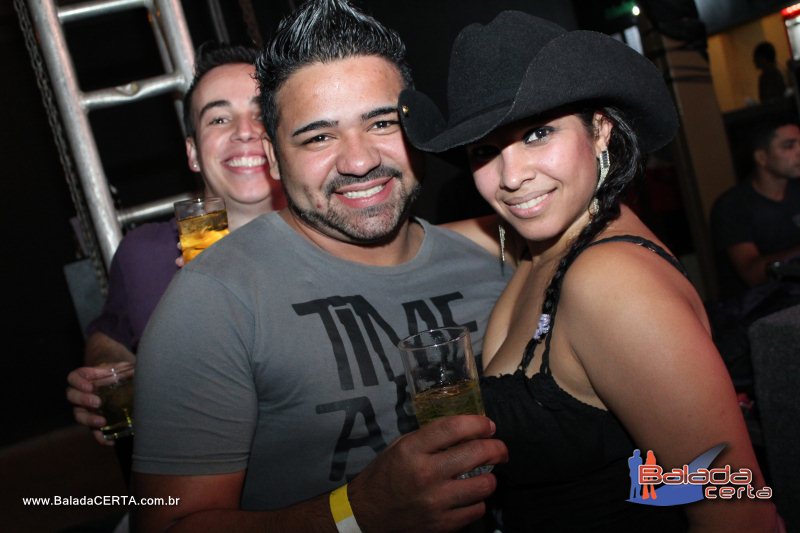 Balada: Fotos de sexta na Via Stadium em Taguatinga - DF