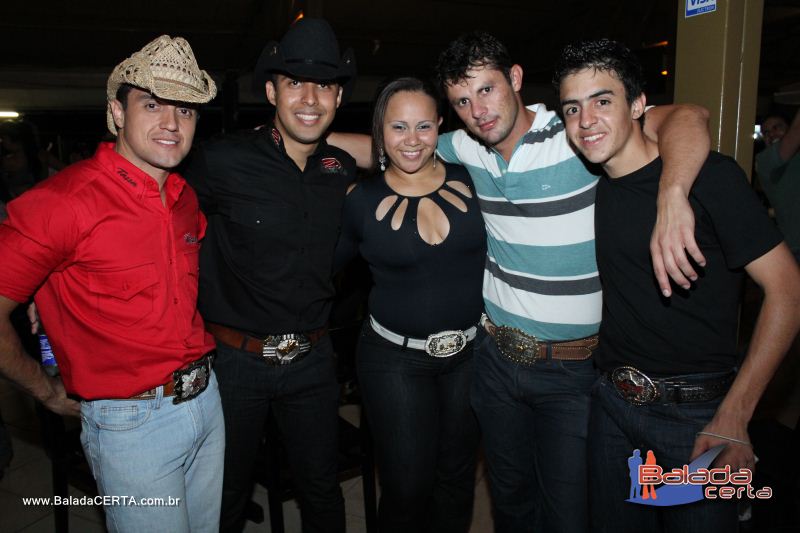 Balada: Fotos de quinta na Via Stadium em Taguatinga - DF