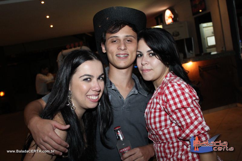 Balada: Fotos de quinta na Via Stadium em Taguatinga - DF